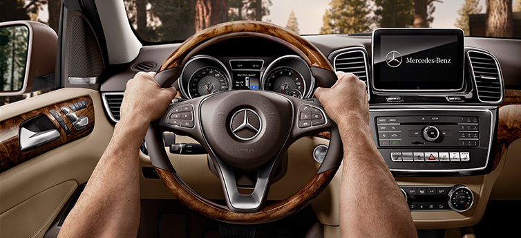 Mercedes-Benz Dashboard